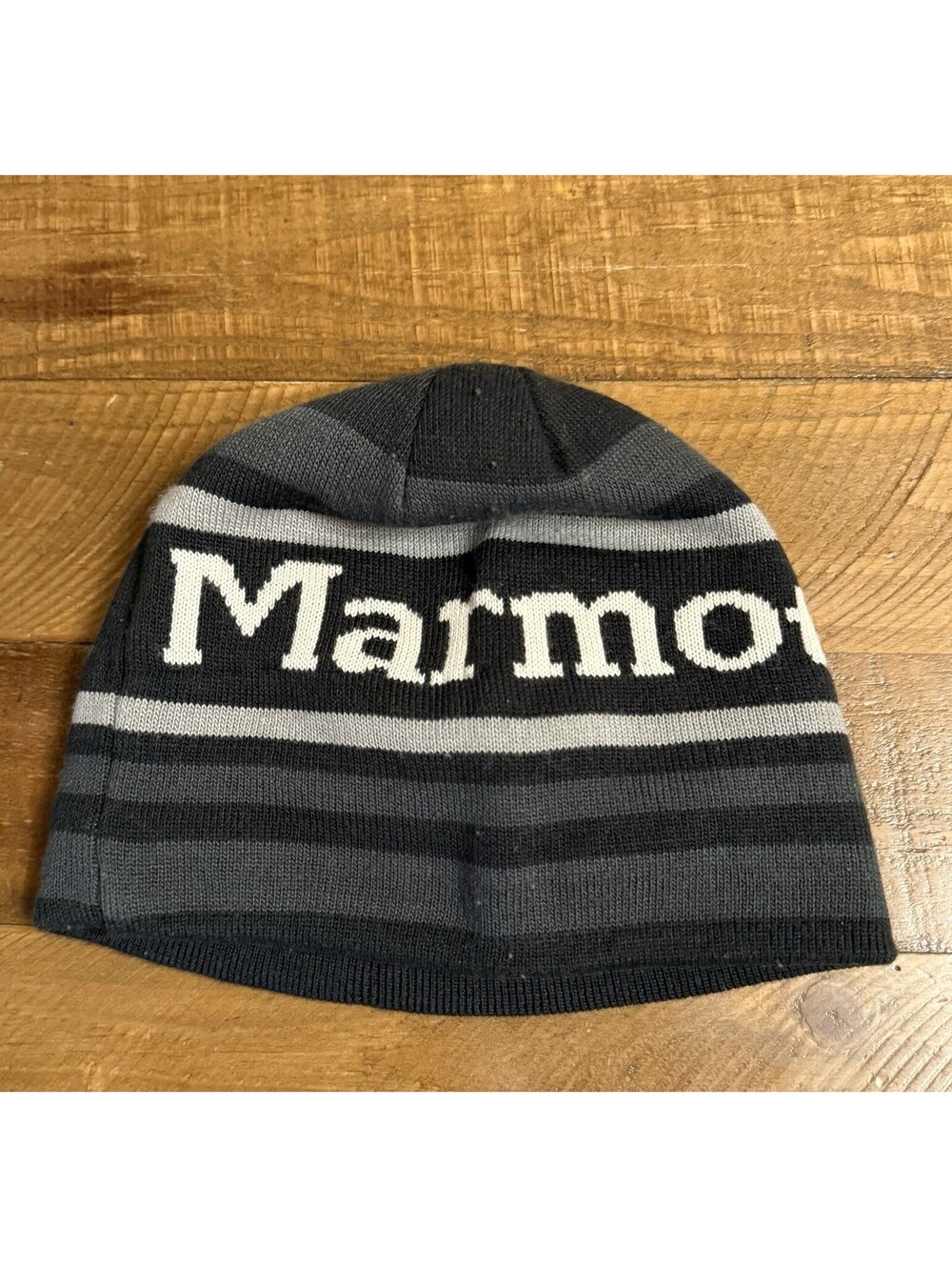 Marmot Unisex  Hat One Size Acrylic Knit Beanie Gray Black Stripes Ski Snow